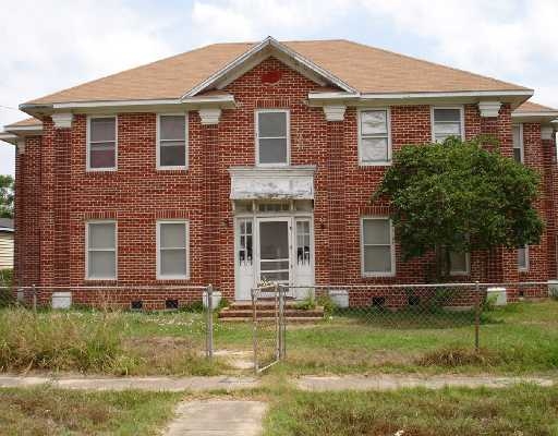 Exterior Front - 1400 Stillman Ave