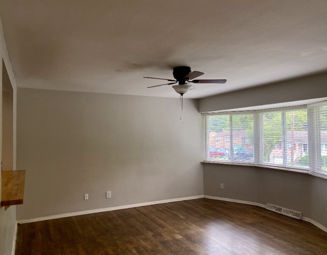 Building Photo - 2138 St Leo Pl