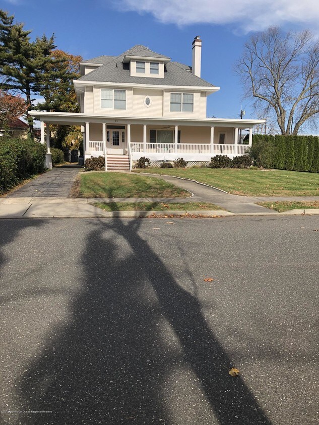 Primary Photo - 91 Hathaway Ave