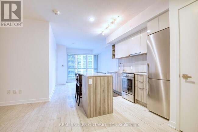 Photo du bâtiment - 31 Tippett Rd