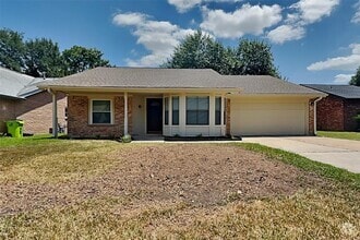 Building Photo - 10207 Horseshoe Bend Dr