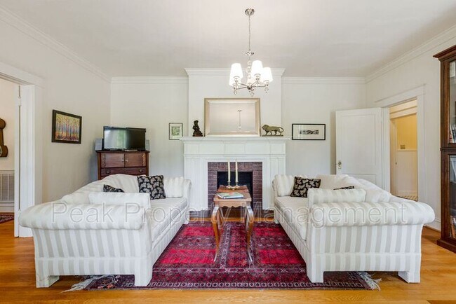 Foto del edificio - 1404 Wilmington Ave