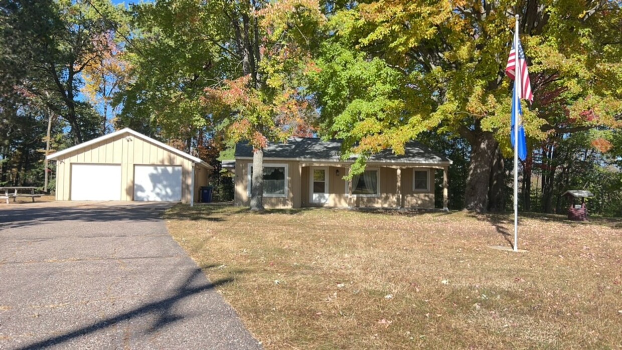 Foto principal - Single Family Home in Rib Mountain - close...