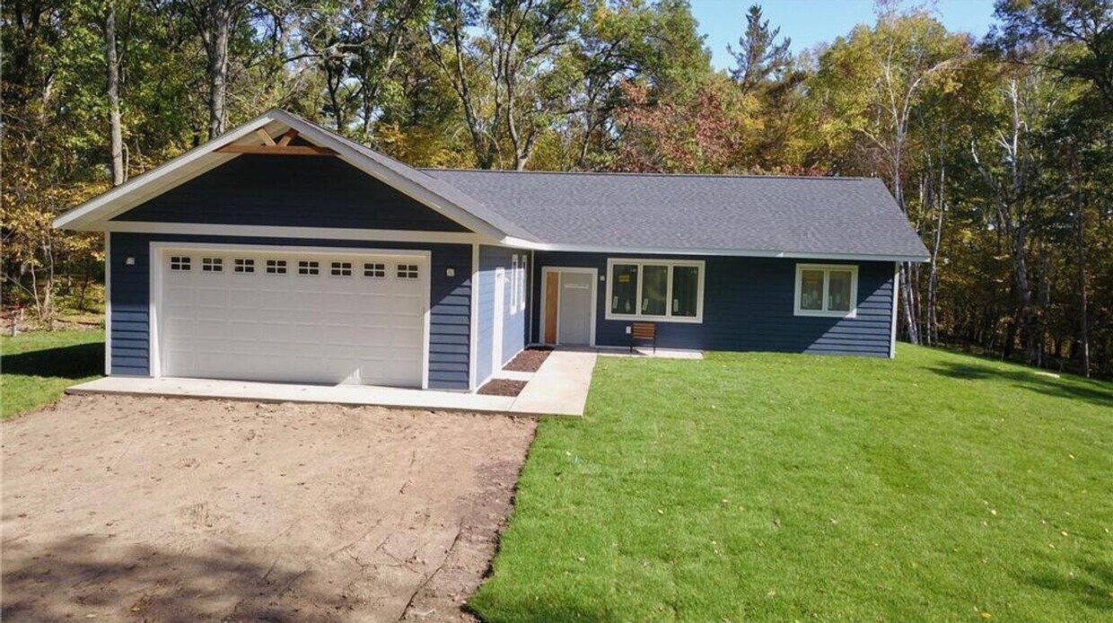 Primary Photo - 3 Bedroom 2 Bath Home in Nisswa!