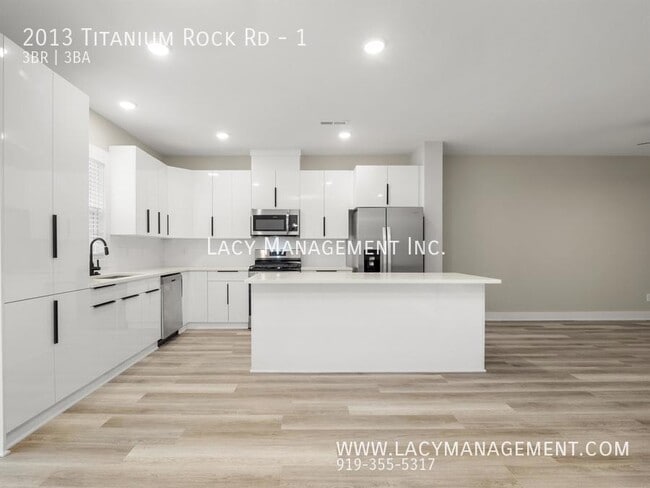 Building Photo - 2013 Titanium Rock Rd