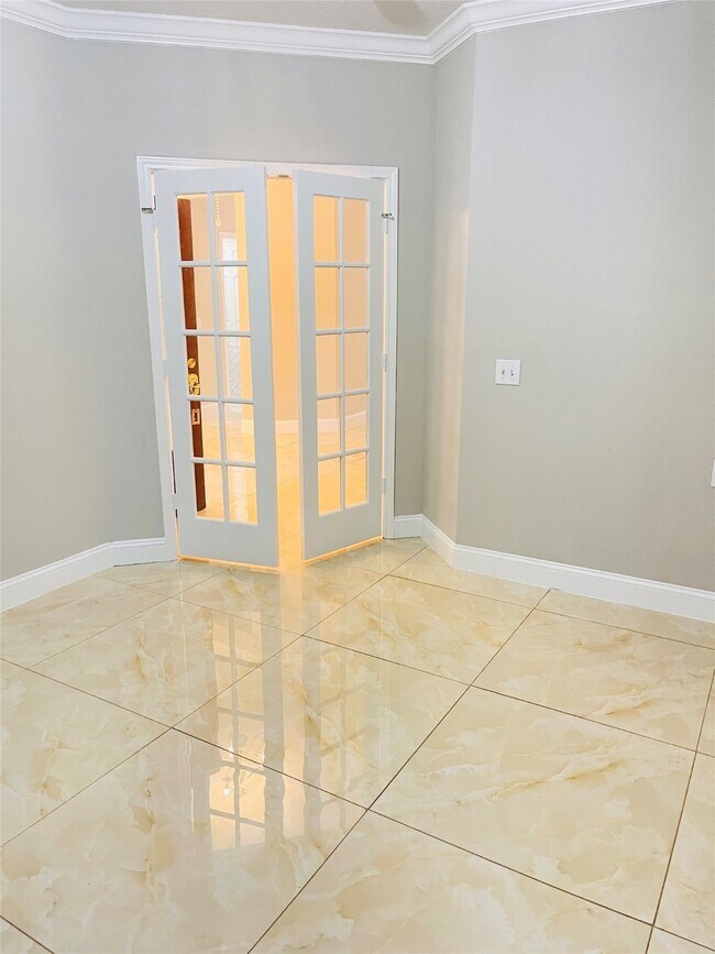 Foto del edificio - 6207 Harrison Ct