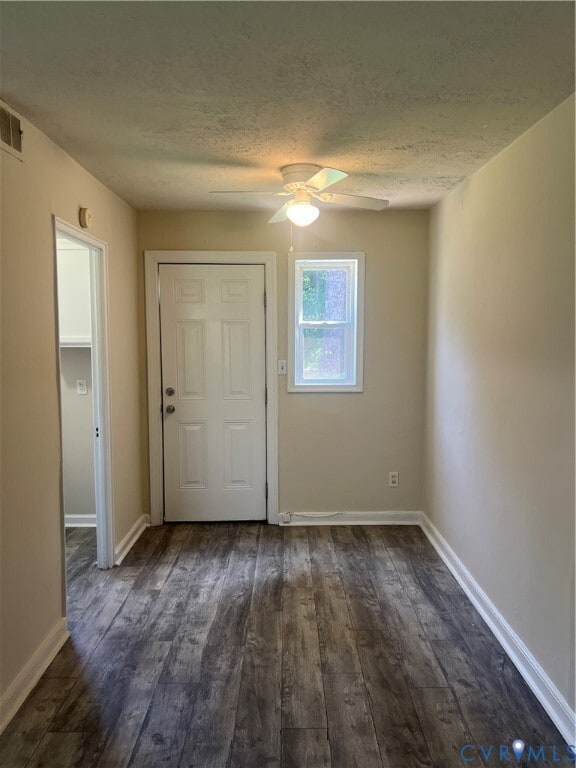 Building Photo - 301 Monticello Dr
