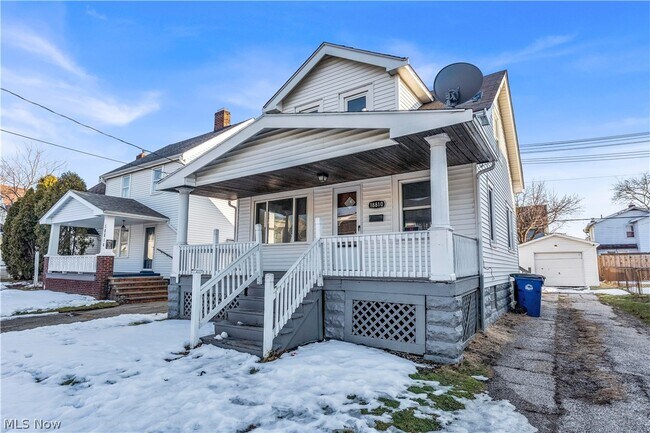 Foto del edificio - 18810 Arrowhead Ave