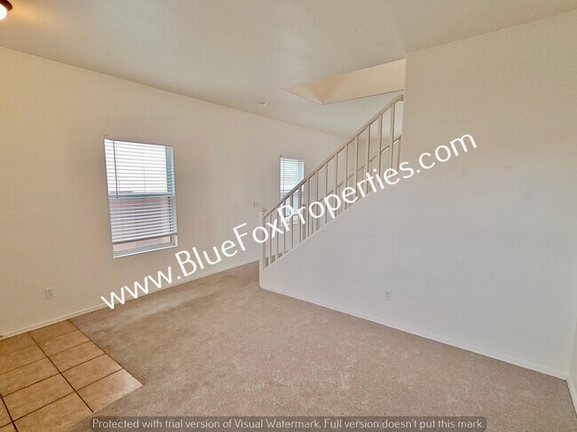 Foto del edificio - 203 E Scarlet Maple St