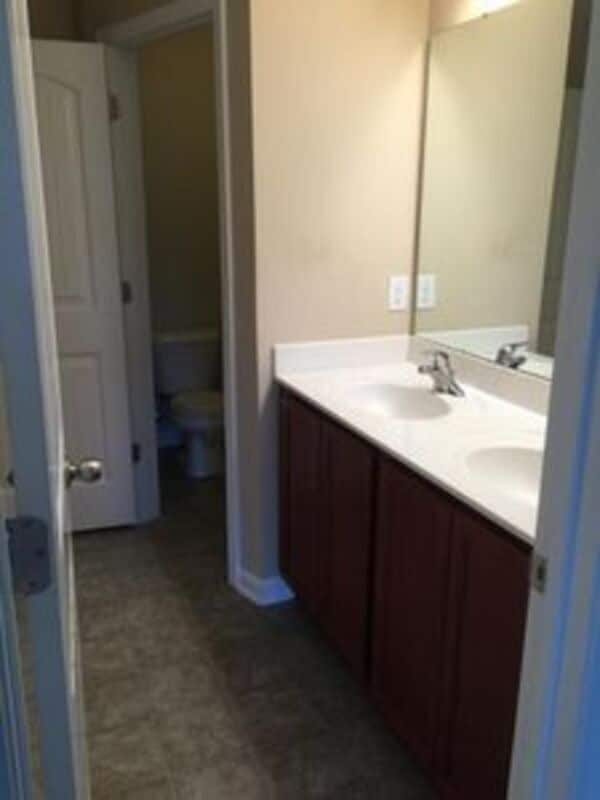 Building Photo - 304 Leighann Ridge Ln