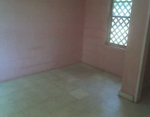 Foto del edificio - 2823 Marguerite St