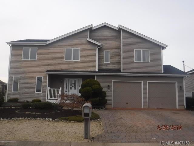 Building Photo - 176 Matilda Dr