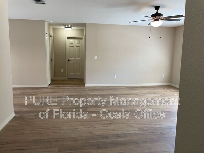 Building Photo - 8725 SW 131st Pl