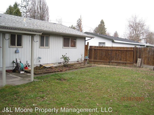 Foto del edificio - 3 br, 1 bath House - 209 Corcoran Ln