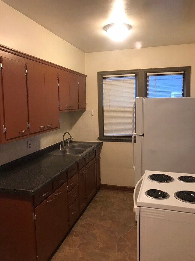 Cocina - 221 State St