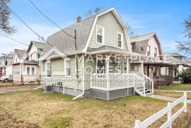 Photo - 1101 May St House