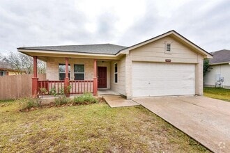 Building Photo - 3000 Meadow Ln