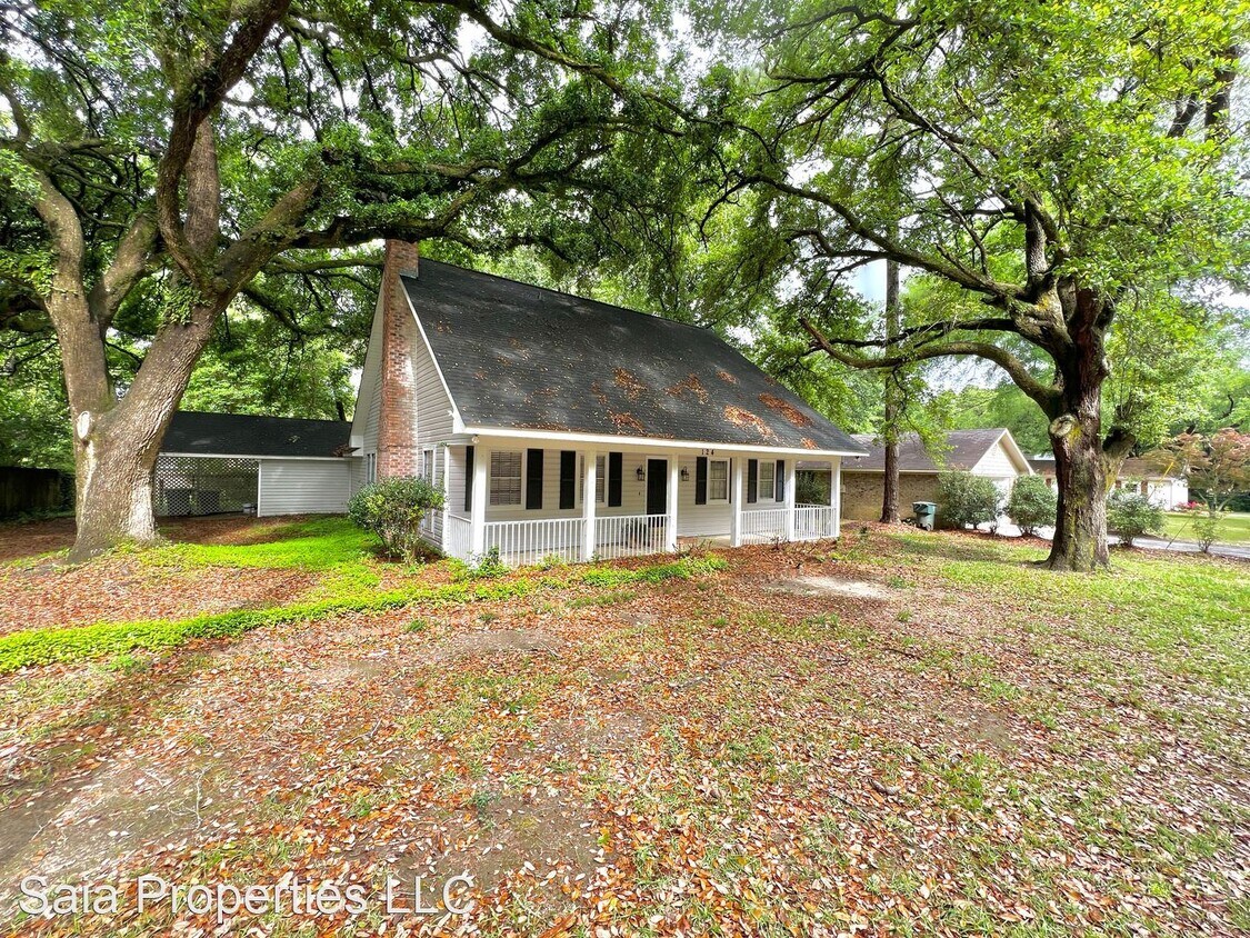 124 Wild Oak Dr, Daphne, AL 36526 House Rental in Daphne, AL