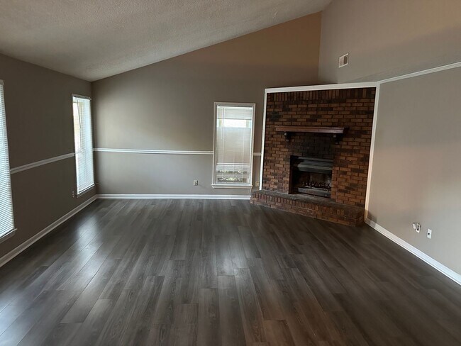 Foto del edificio - COMING SOON!!1816 Rapier Dr Horn Lake, MS 38637