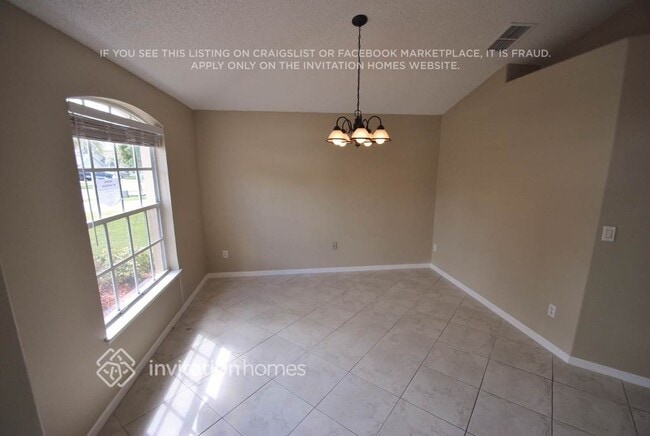 Building Photo - 2109 Korat Ln
