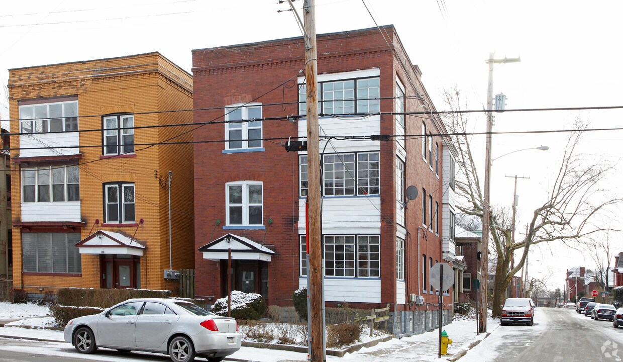Primary Photo - 500-502 South Ave
