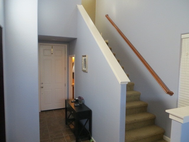 Building Photo - Clovis Gated Lafayette Sq, 2BR+Den/Loft/2....