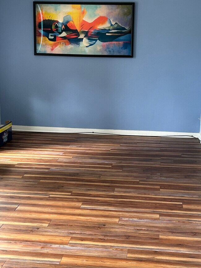 Dining Room - 19425 Van Aken Blvd