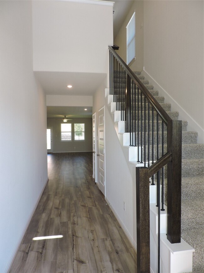Foto del edificio - 7219 Cherrybark Oak Dr