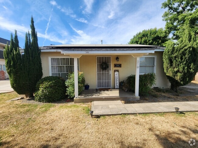 Building Photo - 278 E Merritt Ave