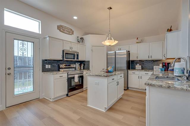 Building Photo - 4908 Rustic Ridge Dr