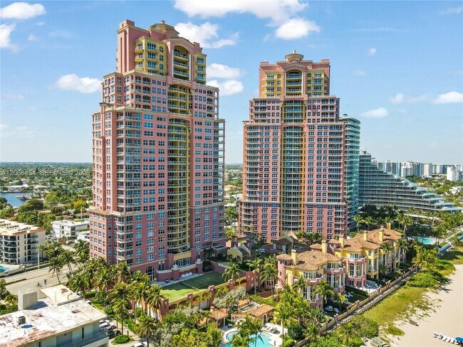 Foto del edificio - 2110 N Ocean Blvd