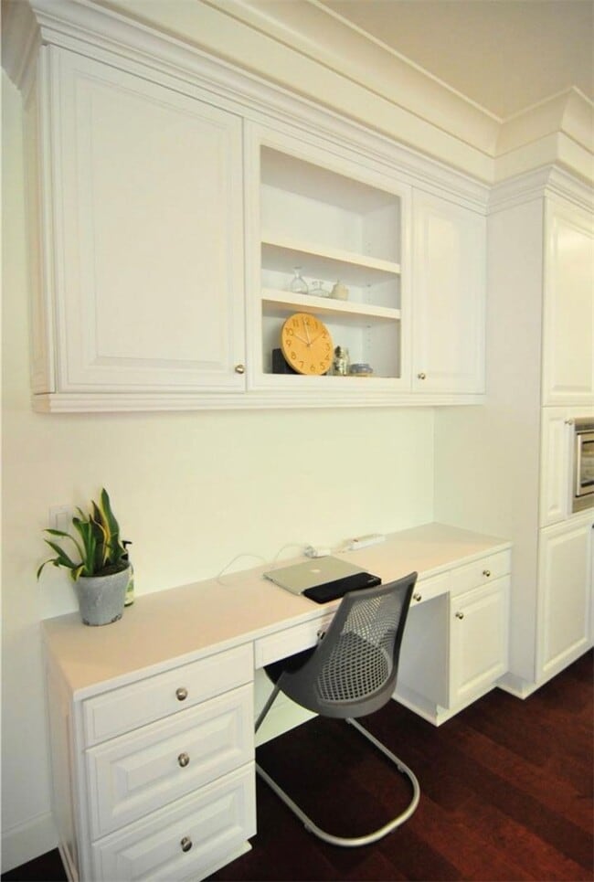 Building Photo - 30 Maple Leaf