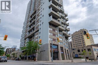 Building Photo - 380 Pelissier St