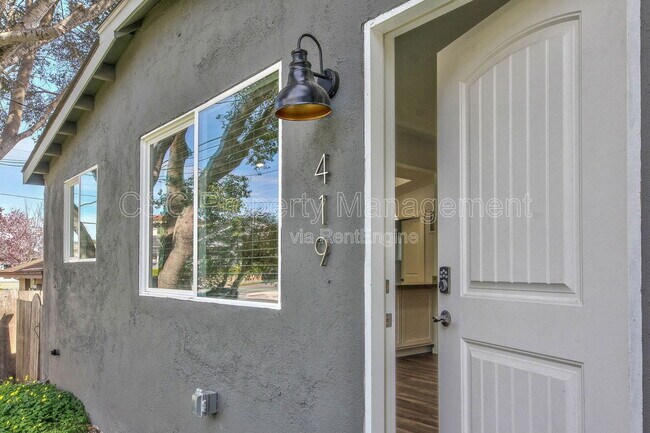 Foto del edificio - 419 Watson St