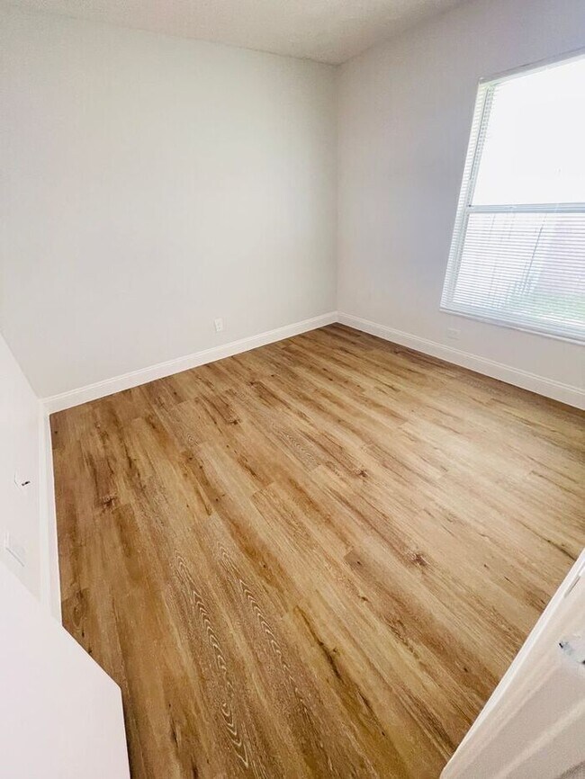 Building Photo - Greenpointe13403 Greenpoint Drive Orlando, FL 32824
