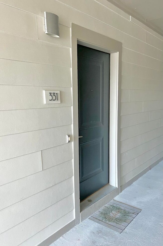 Foto del edificio - 2501 Bienville Blvd