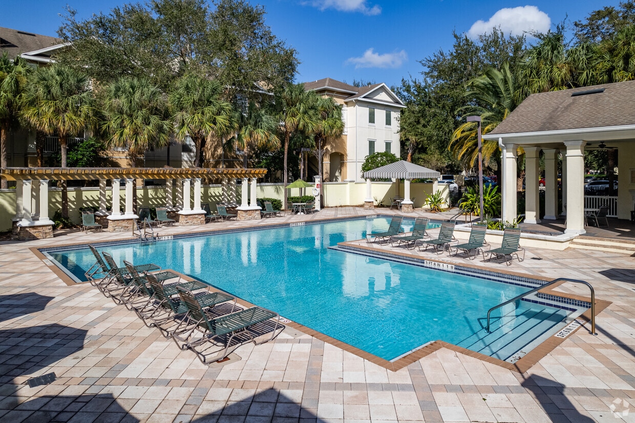 Primary Photo - Perse Apartments