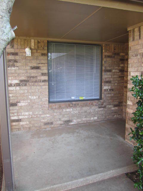 Foto del edificio - 6126 Gaelic Glen Dr