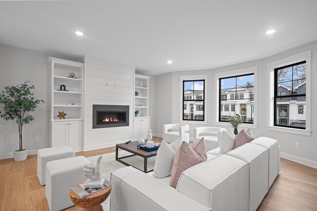 Building Photo - 147-155-155 Central Ave