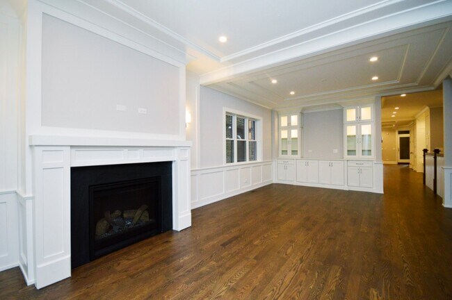Foto del edificio - 4727 N Winchester Ave