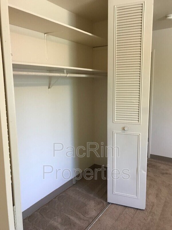Foto del edificio - 3230 Boniface Pkwy