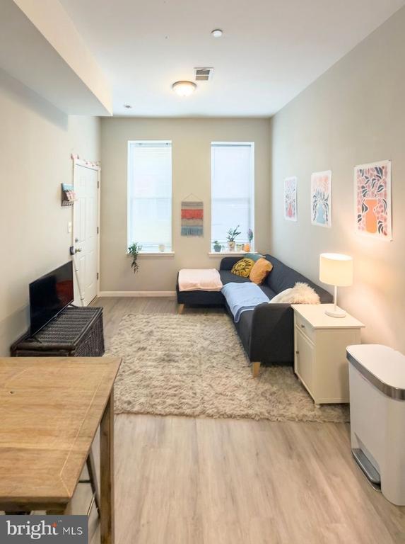 Foto del edificio - 1724 N Bouvier St