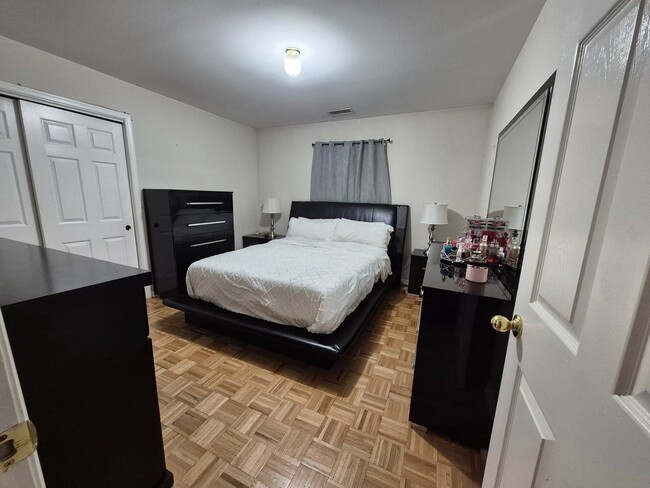 Foto del edificio - 119 McKinley Ave