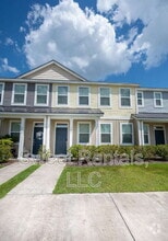 Building Photo - 7801 Montview Rd