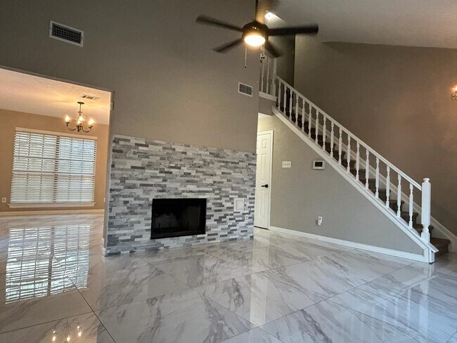 Foto del edificio - 14210 Orchard Farms Ln