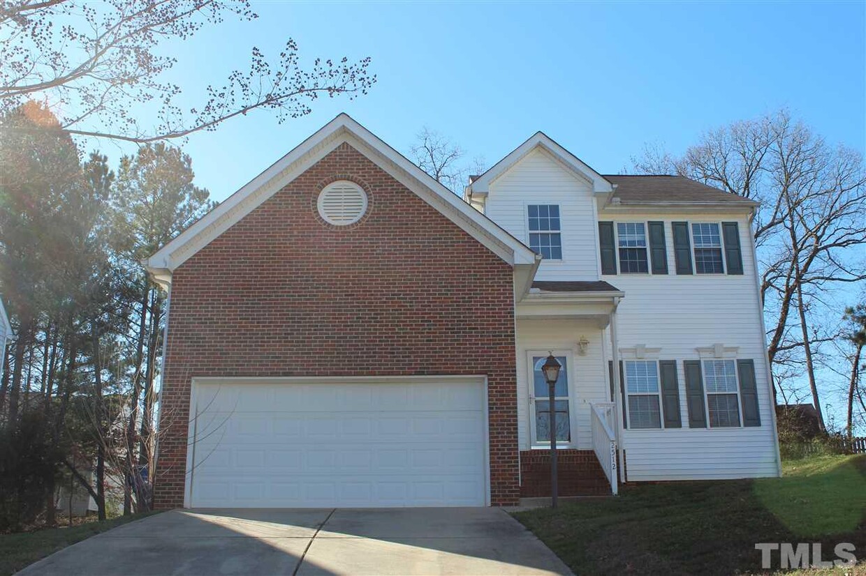 Primary Photo - 2512 Ferndown Ct