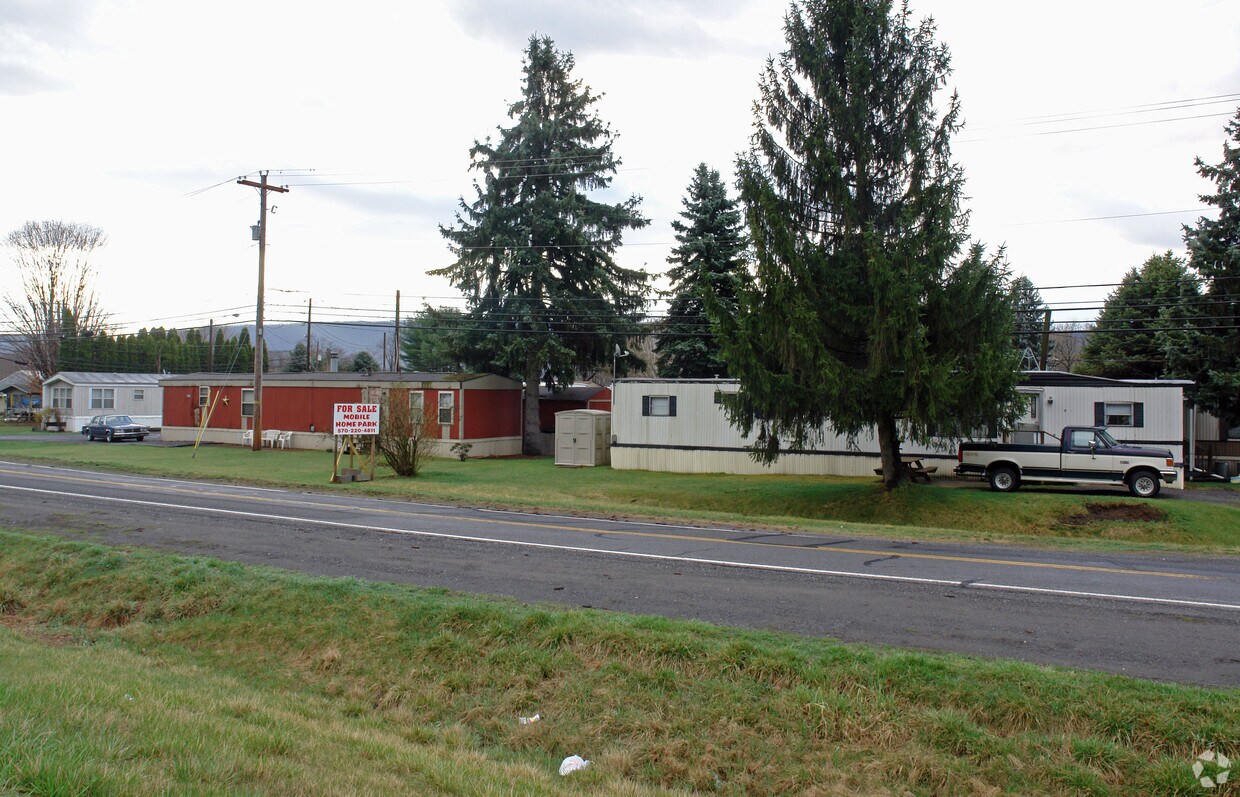 Primary Photo - Old US Highway 220 Hwy