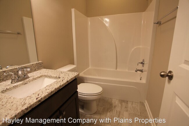 Foto del edificio - 5 br, 3 bath House - 1006 Dunkirk Circle