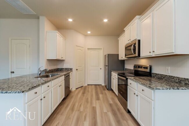 Foto del edificio - 10417 Sweetwater Creek Dr