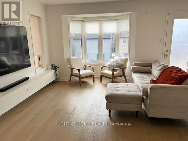 Building Photo - 2300 Winlord Pl